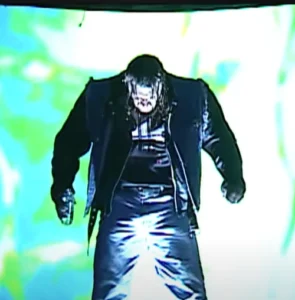 Triple-H-3